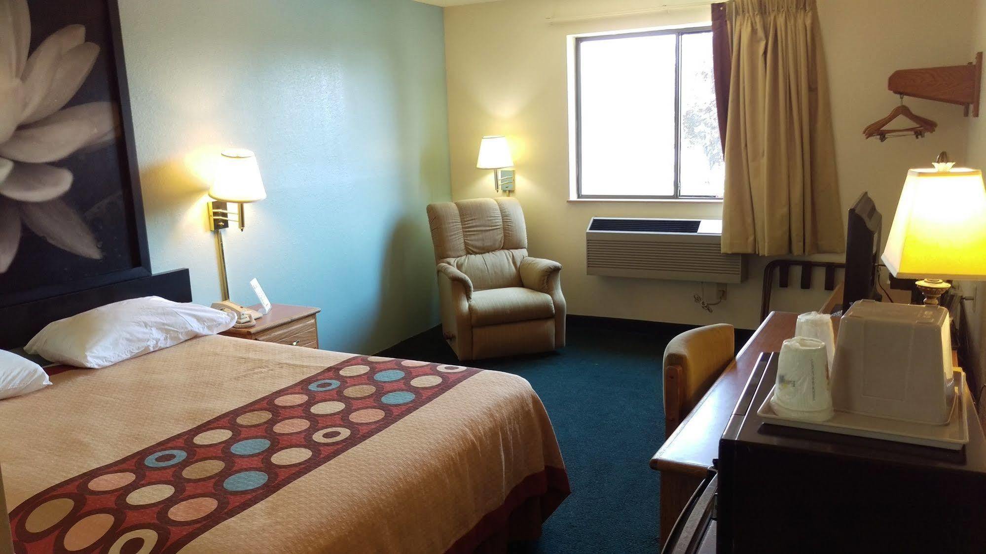 ซูเปอร์ 8 บาย วินด์แฮม เทอร์มอนต์ Hotel Thurmont ภายนอก รูปภาพ